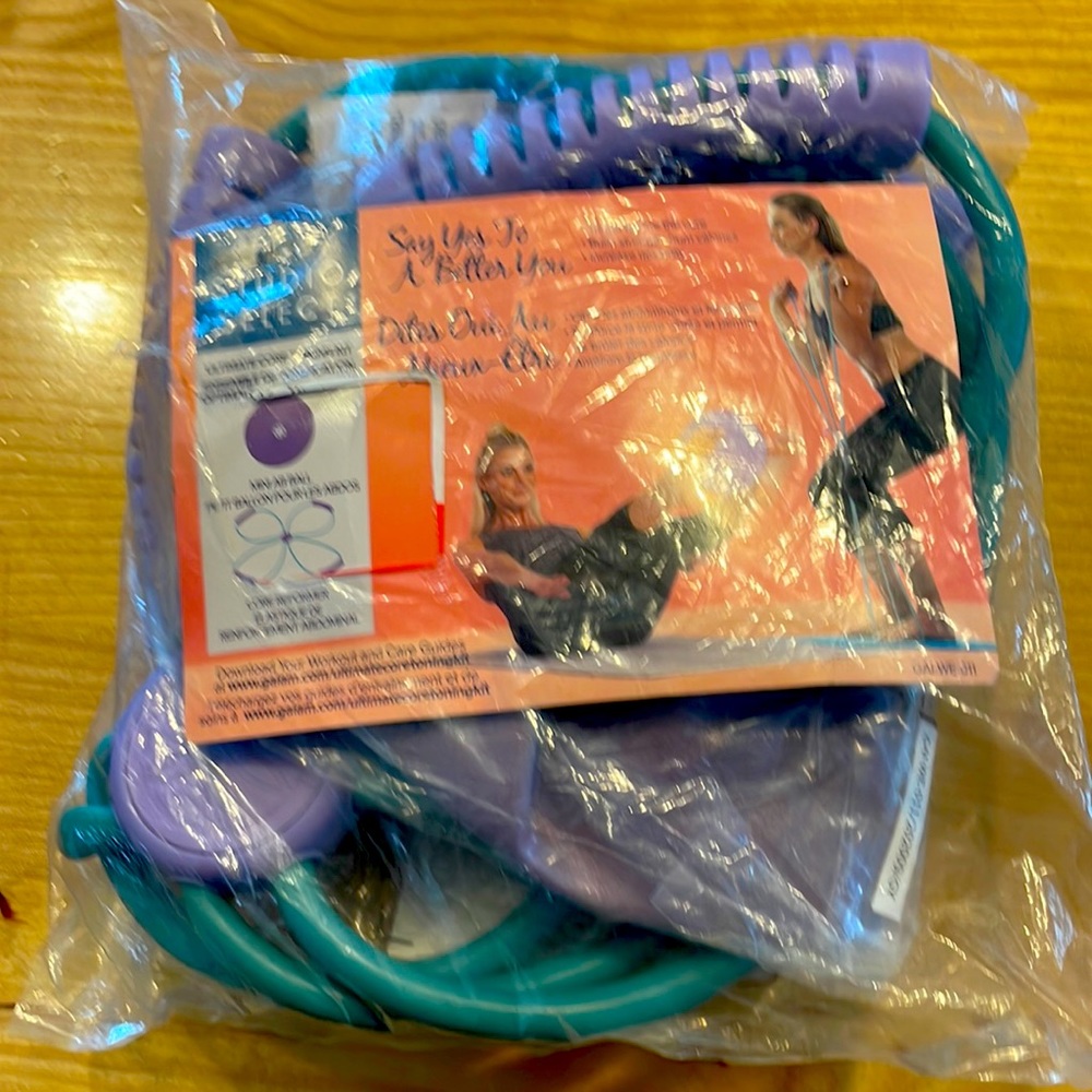 Gaiam studio select core toning kit.